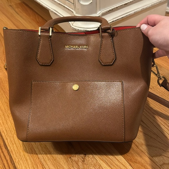 Michael Kors handbag/crossbody 👜 - Picture 10 of 10